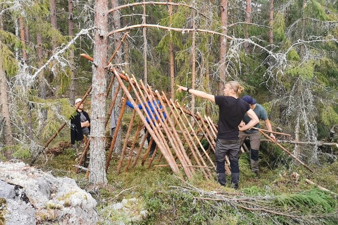 2-Day Small-Group Basic Skills Survival Course in Södermanland - Your guide William and the small-group energy (up to 8)