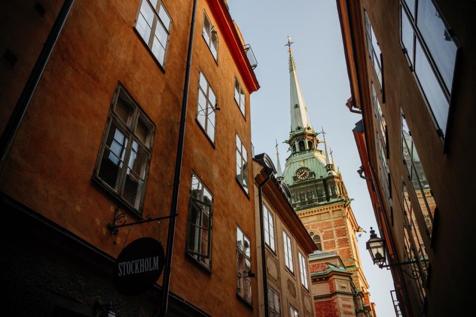 Gamla Stan: Essential Tour of Stockholm - Gamla Stan streets and Mårten Trotzigs gränd: narrow lanes, big stories