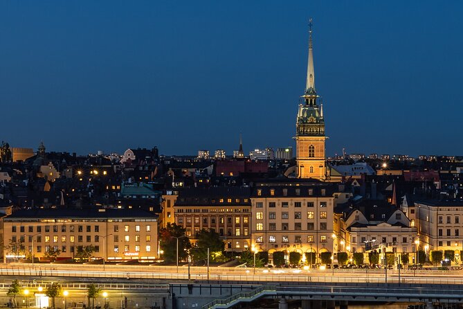 Magical "Stockholm by Night" Photo Walk - Why Stockholm after dark is perfect for learning photography