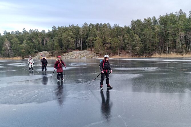 Nordic Ice Skating on a Frozen Lake in Stockholm - Guide Style in Real Life: Communication and Staying Calm on the Ice