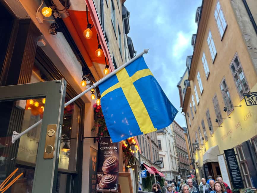 Secret Walking Food Tour Stockholm Old Town - Guide Quality: What “Good” Looks Like on a Food Walk