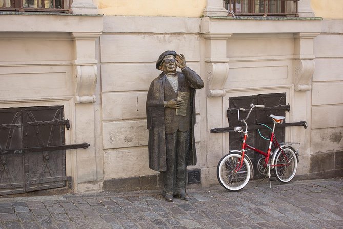 Stockholm Art Tour with a Local Expert: 100% Personalized & Private - Walking Stockholm first: architecture cues and art context without a lecture