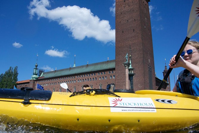 Stockholm City Evening Kayak Tour - Meeting at Pipersgatan 45 and getting ready: what’s included, and what you must plan