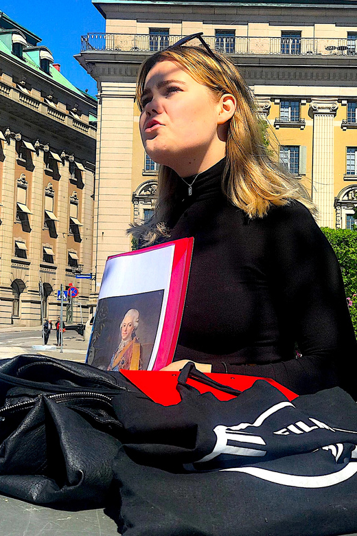 Stockholm: Modern City Walking Tour with Local Guide - From St. James Church to King’s Garden: Quiet Spots in the Middle of the City