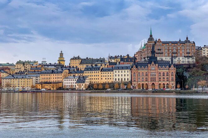 Stockholm: Old Town and City Guided Walking Tour - Why Gamla Stan works best on foot