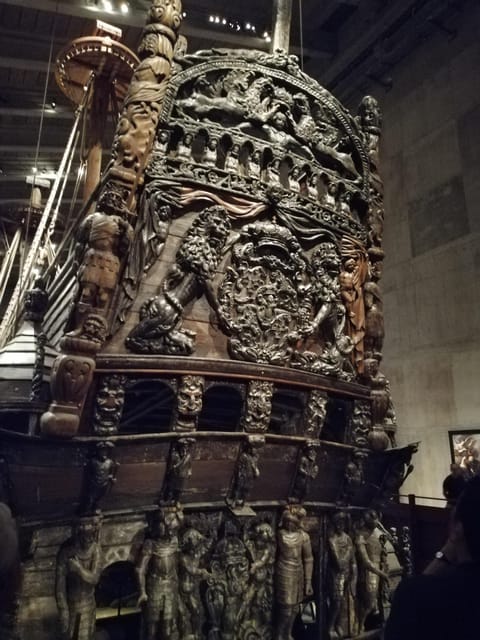 Stockholm: Old Town Walking Tour and the Vasa Museum - Riddarholmen, the House of Nobility, and the Royal Palace Photo Stop