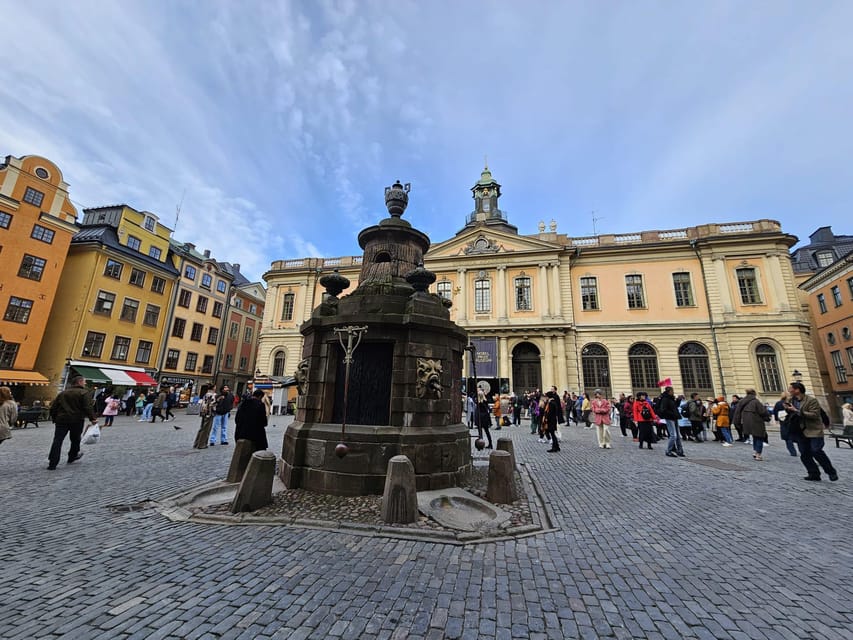 Stockholm: Old Town Walking Tour, stories and secrets - Price and time value: what $16 buys in two hours