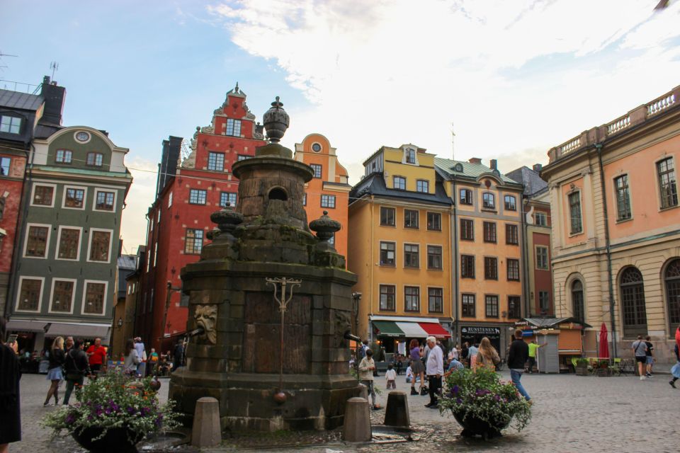 Stockholm: Personalized Guided Tour for Families - Key highlights at a glance