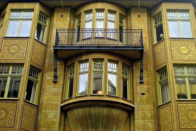 Stockholm Private Tour with a Local: Hip & Bohemian Sodermalm 3hr - Contemporary art and vintage shopping: more than window browsing