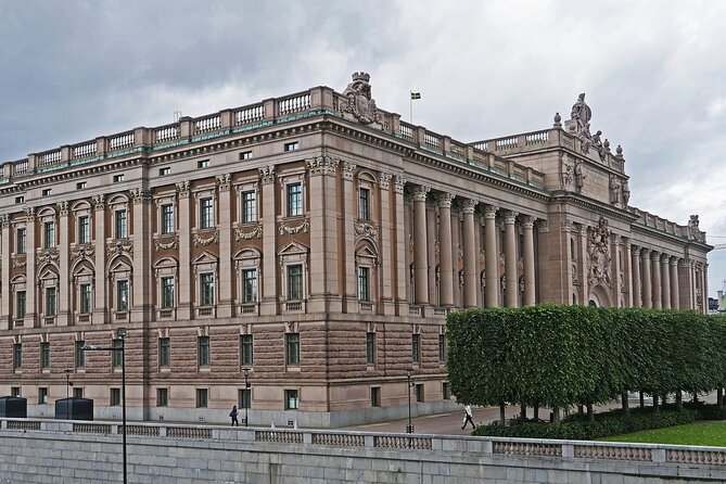 Stockholm Self-Guided Murder Mystery Tour by the Royal Palace - Key things that make this mystery tour work