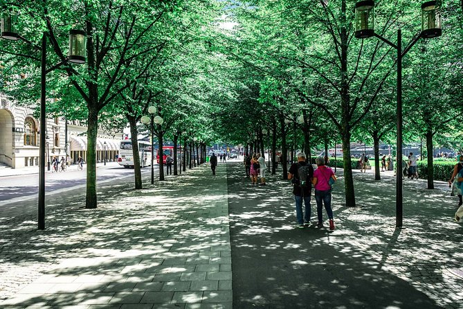 Stockholm Syndrome Private Walking Tour - Should you book this Stockholm Syndrome private walking tour?
