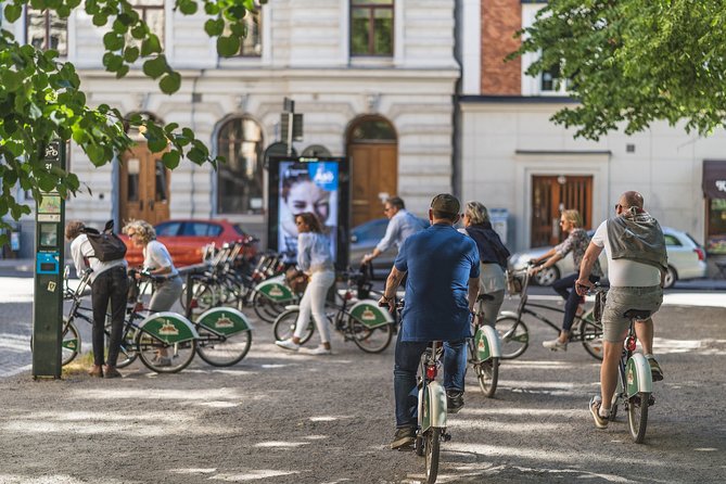 Stockholm’s Urban Treasures Private Bike Tour - Stop-by-stop: Dramaten and Kungsträdgården in the Theater and meeting-point zone