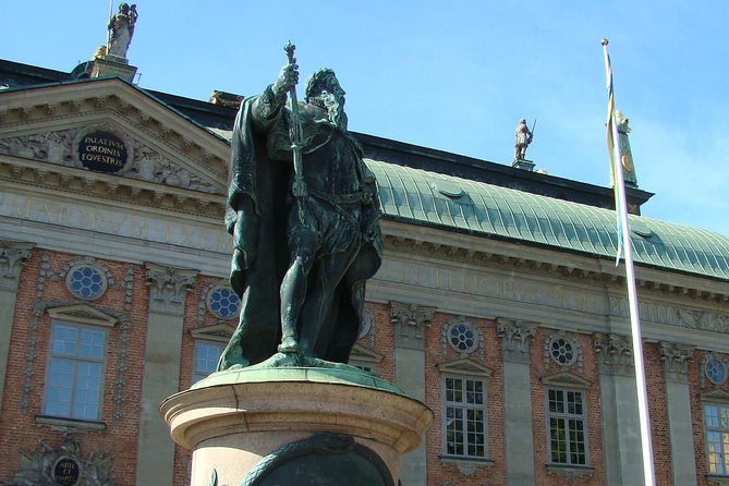 The Story of Stockholm and Sweden in Three Chapters, a Small Group Walking Tour - Stop 6 and 7: Royal Palace area and the three big “ages”