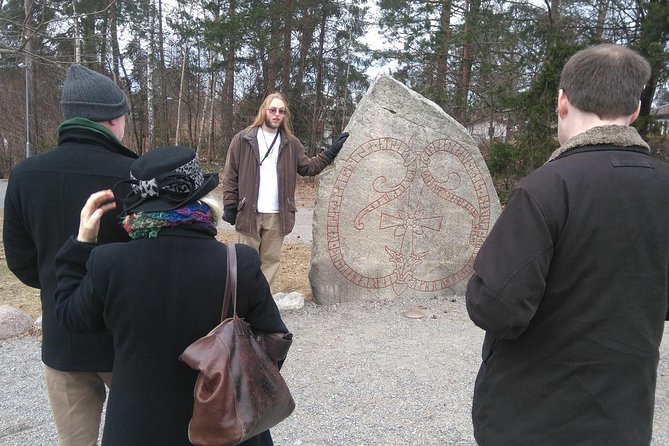 Viking History, Runes & Countryside 9h Tour to Sigtuna & Uppsala - Arkils tingstad: law at a preserved assembly site by the lakeside