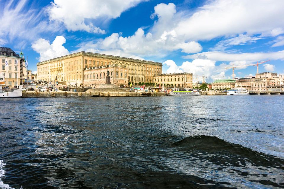 World War II Stockholm Old Town Walking Tour and Army Museum - Royal Palace, Storkyrkan, and Parliament House: power and symbolism on the route